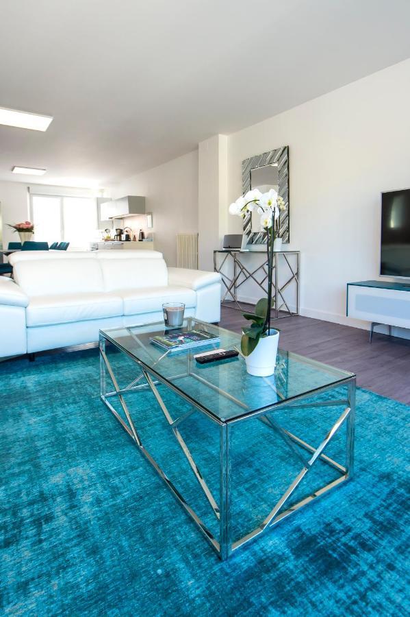 Suites Mana: Chic Downtown Rethel with Private Fitness Exterior photo